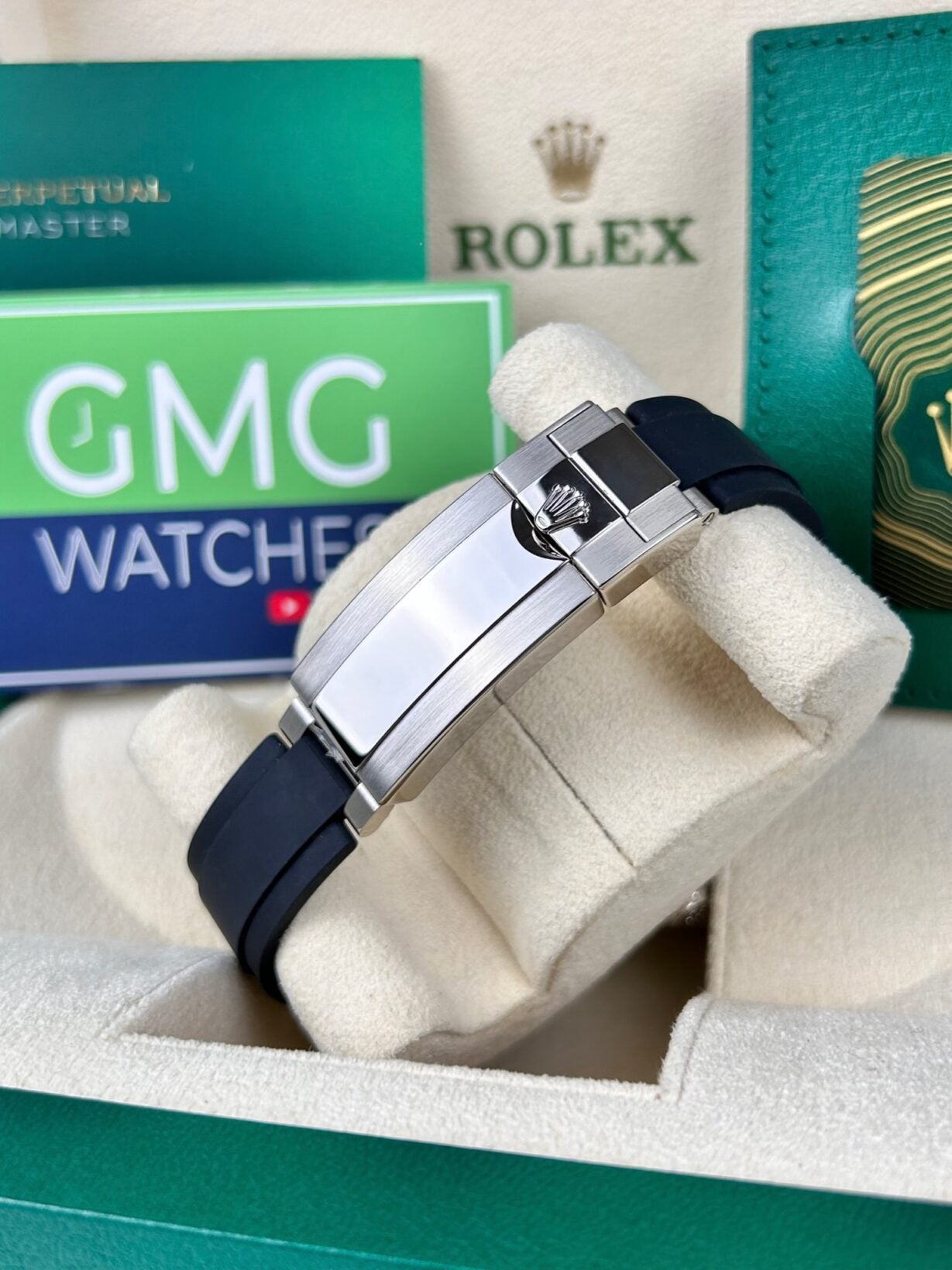 Rolex Yacht master Silicon band Silver black Virat kholi watch (automatic)